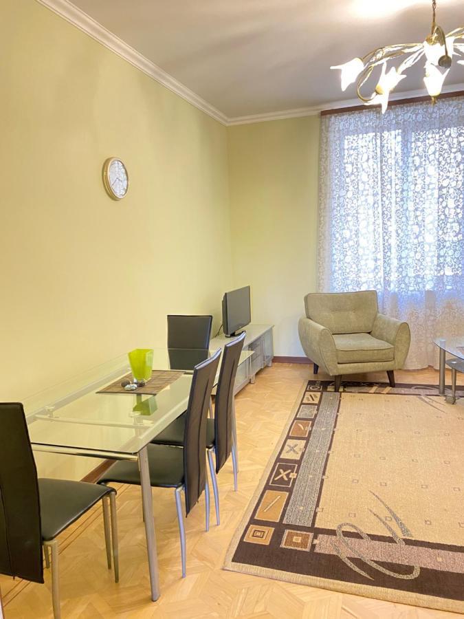 Nice Apartment In City Center Erywań Zewnętrze zdjęcie